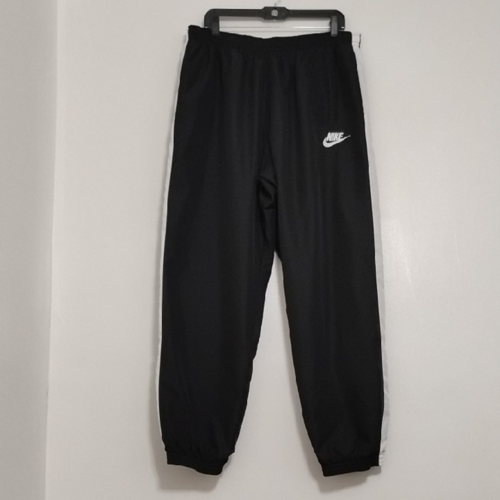 Nike Men Pants